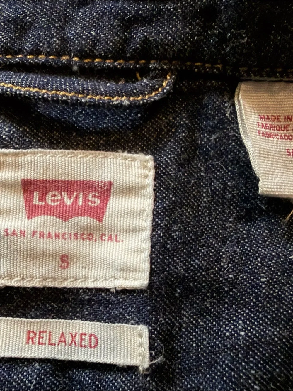 Levi's Men's Dark Blue Denim Button-Up Shirt